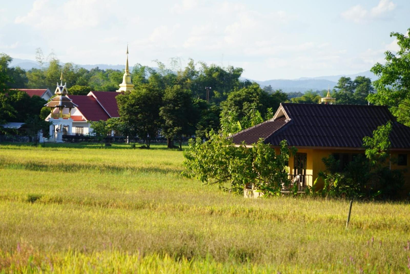 Country Retreat Hotel Mae Rim Exterior photo